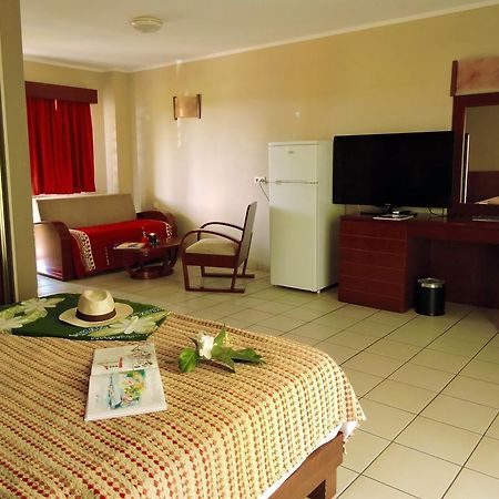 Koniambo Hotel Koné Buitenkant foto