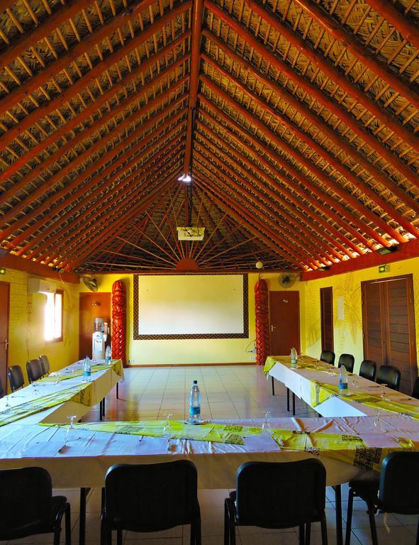 Koniambo Hotel Koné Buitenkant foto