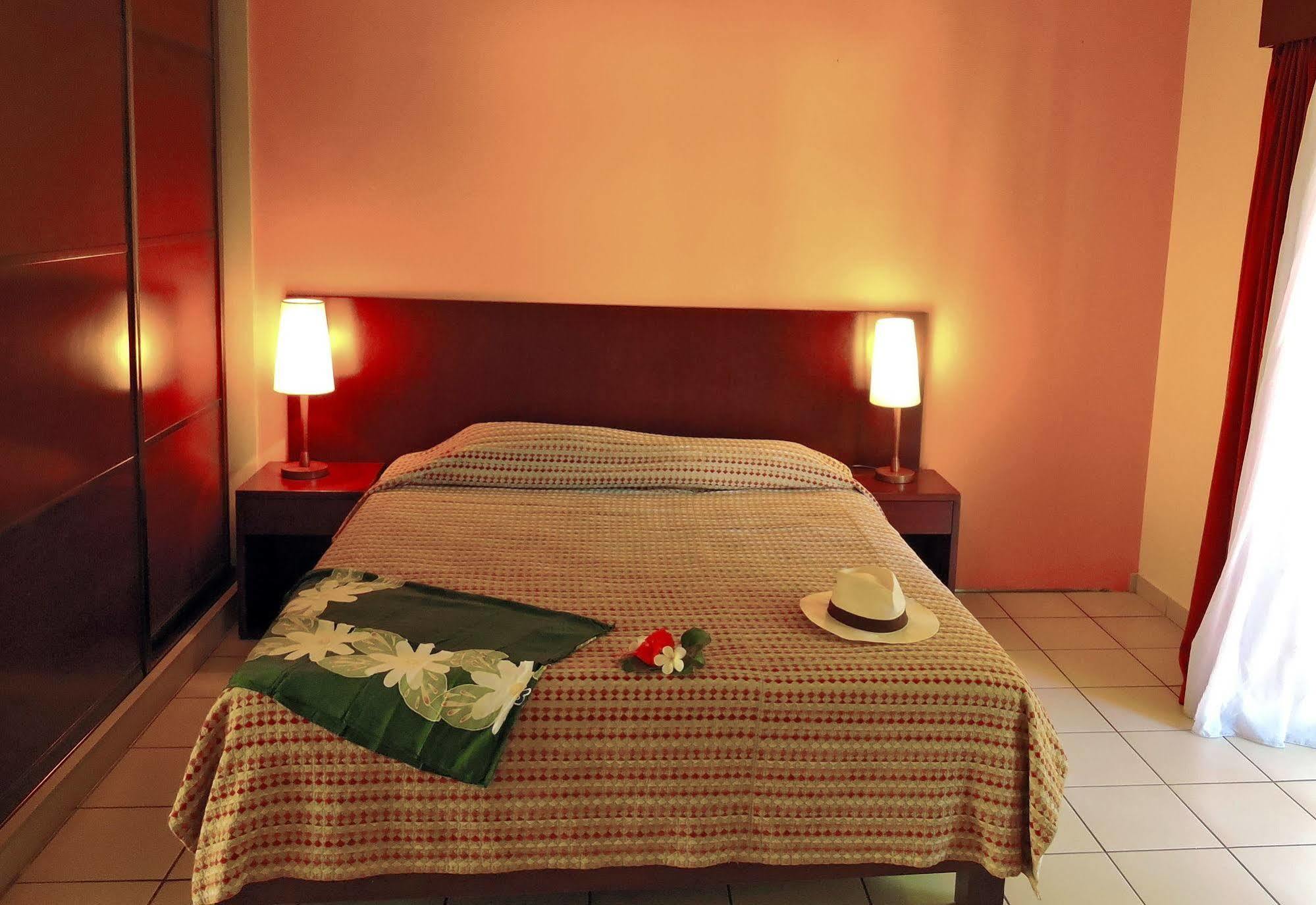 Koniambo Hotel Koné Buitenkant foto
